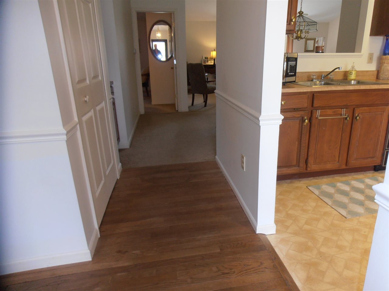 6123 Old English Ct, South Bend, IN 46614 photo 7