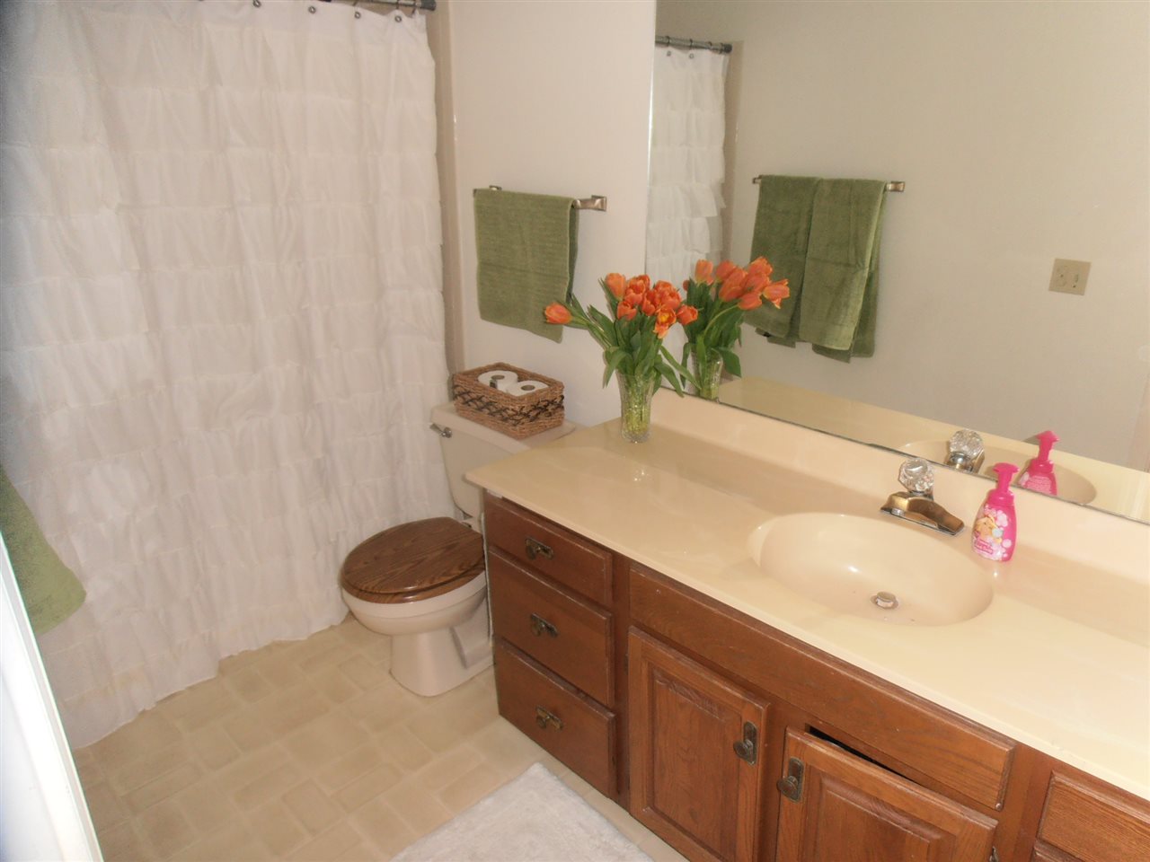 6123 Old English Ct, South Bend, IN 46614 photo 12