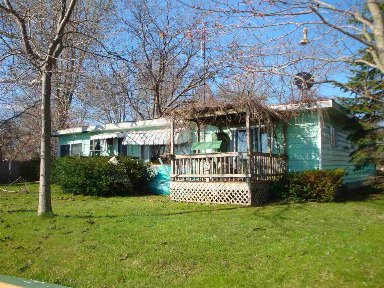 5313 S Highpoint Dr, Albion, IN 46701 photo 2
