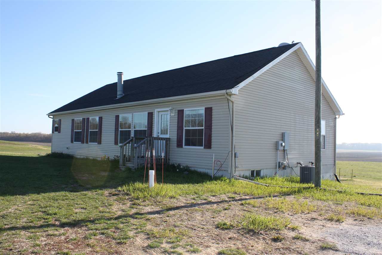 8865 N 1300 E, Burnettsville, IN 47926 photo 2