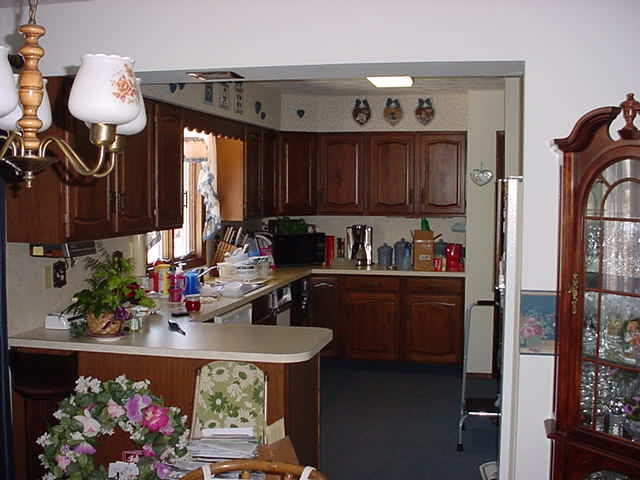 914 S 13th St, Goshen, IN 46526 photo 7