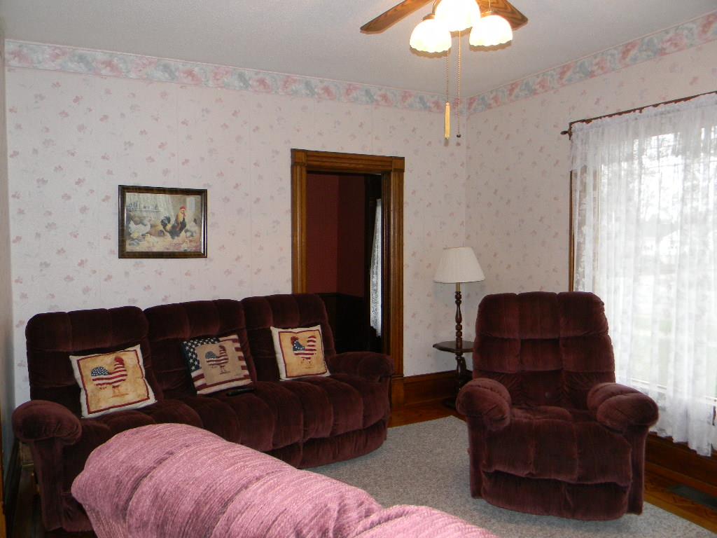 604 Defiance St, Howe, IN 46746 photo 21