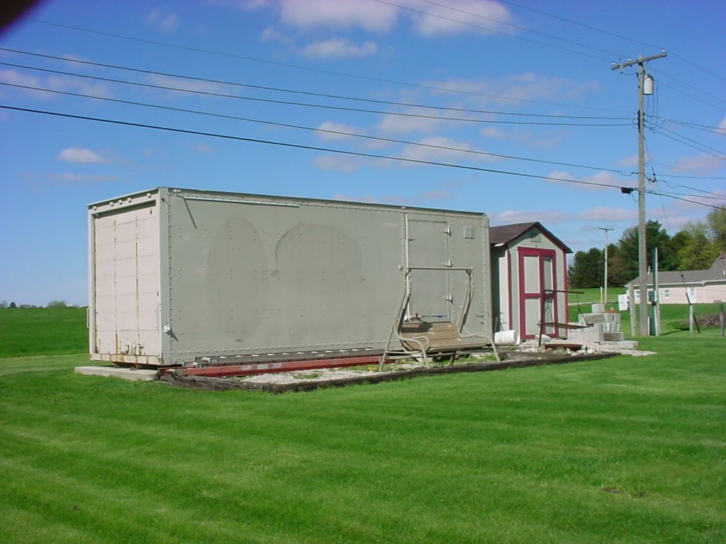 307 W 1st St, Fowler, IN 47944 photo 3