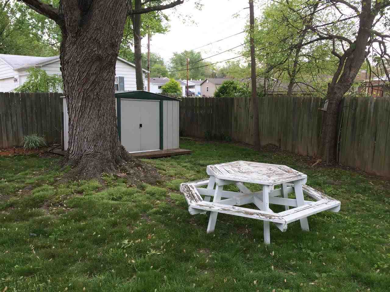 4313 Stratford Rd, Evansville, IN 47710 photo 24