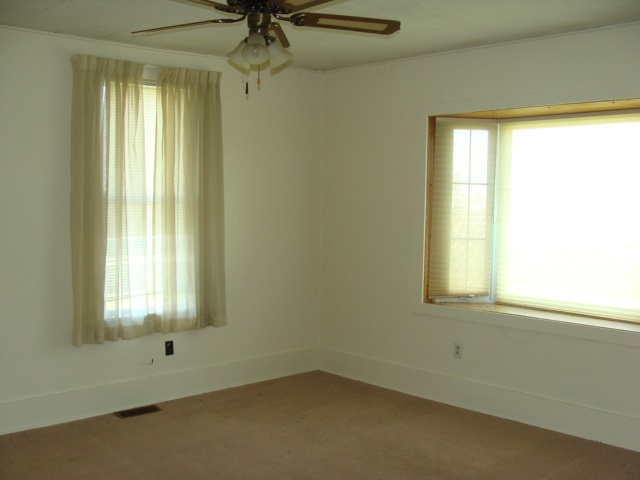 656 W 750 N, Delphi, IN 46923 photo 11
