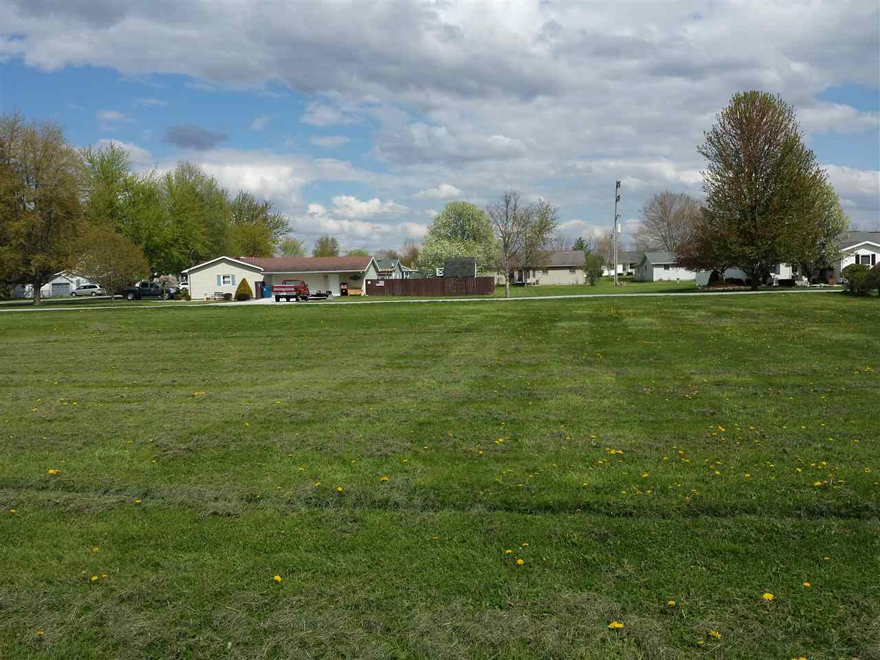 233 W Tyler St, Fairmount, IN 46928 photo 7