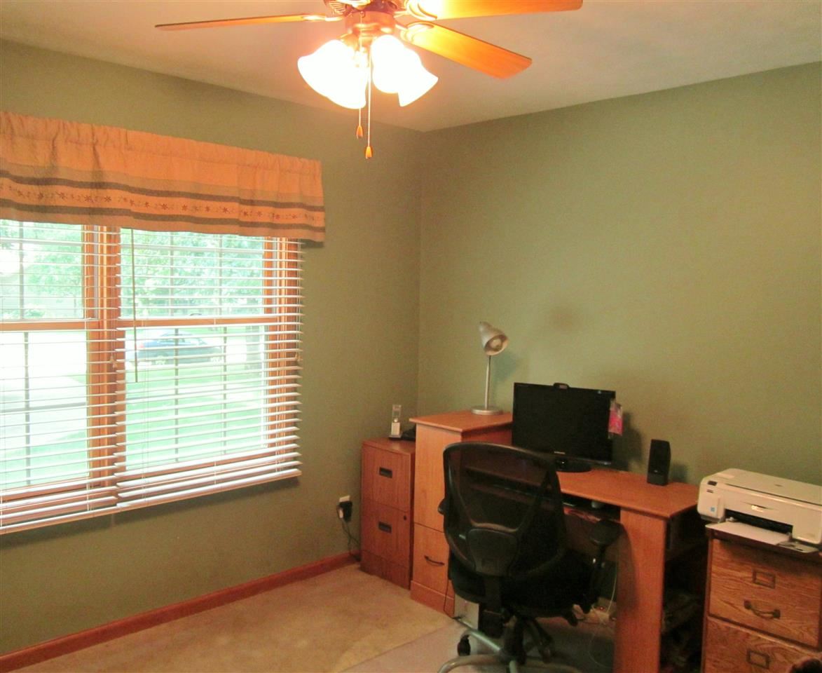 30289 Priem Rd, Elkhart, IN 46514 photo 20