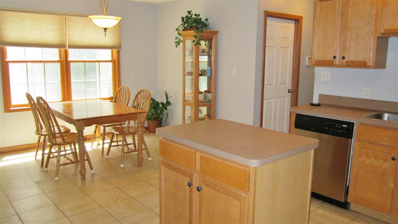 30289 Priem Rd, Elkhart, IN 46514 photo 9