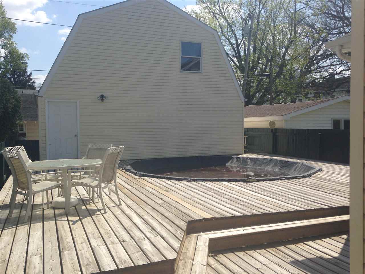 445 W Hill St, Wabash, IN 46992 photo 7