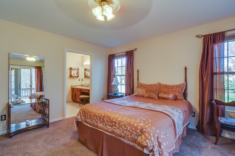 1524 Meadow Trl, South Bend, IN 46614 photo 12