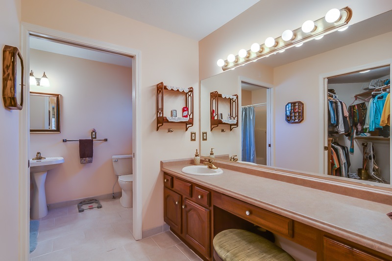 1524 Meadow Trl, South Bend, IN 46614 photo 16