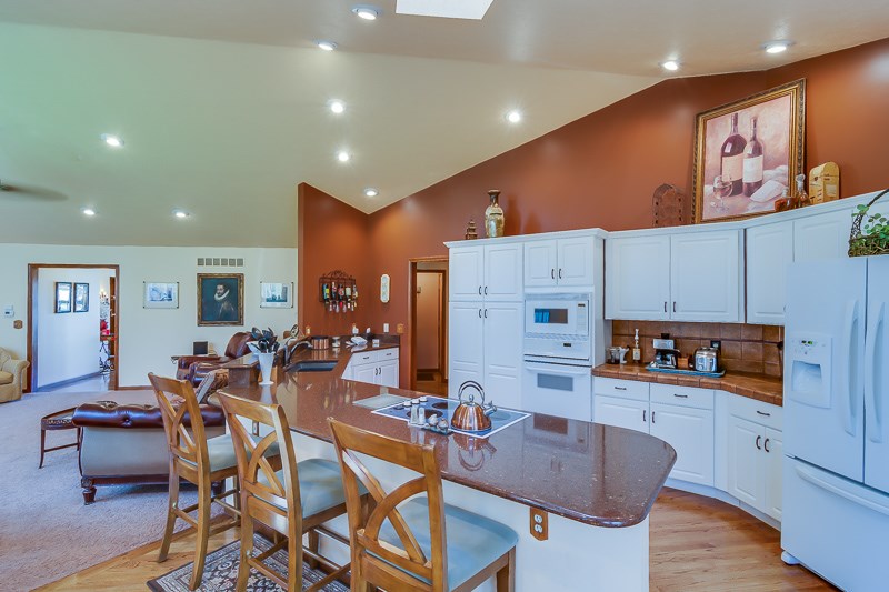 1524 Meadow Trl, South Bend, IN 46614 photo 5