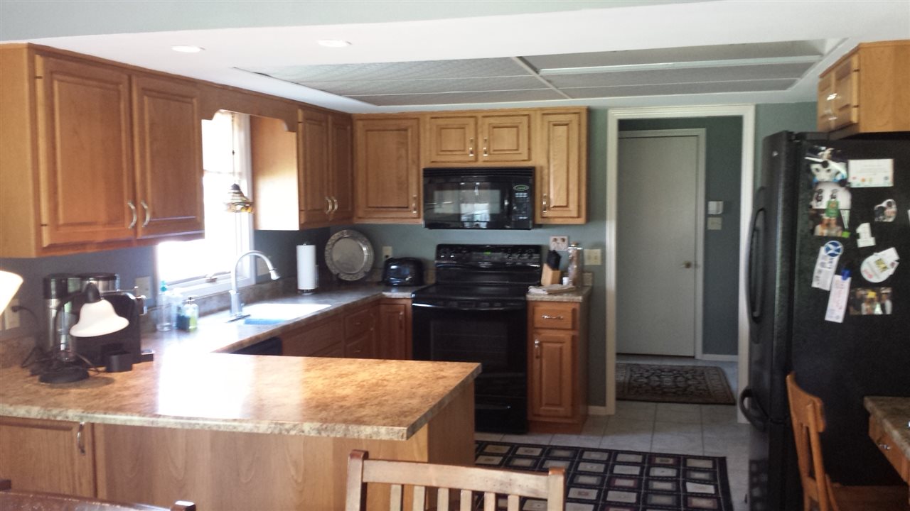 10519 Bay Bridge Rd, Fort Wayne, IN 46845 photo 3