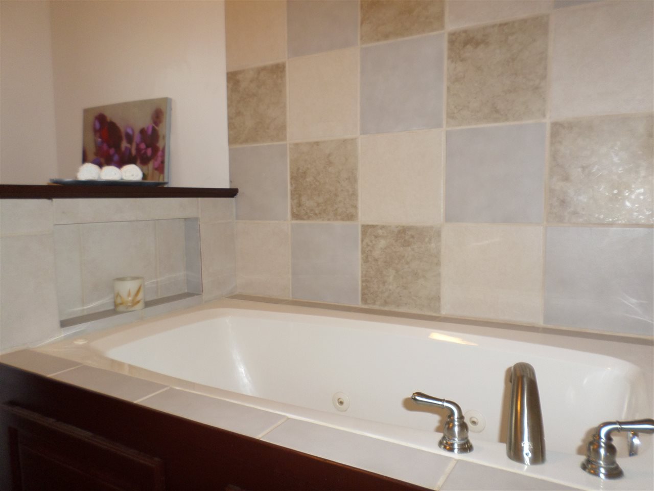 1710 Park St, Huntington, IN 46750 photo 8