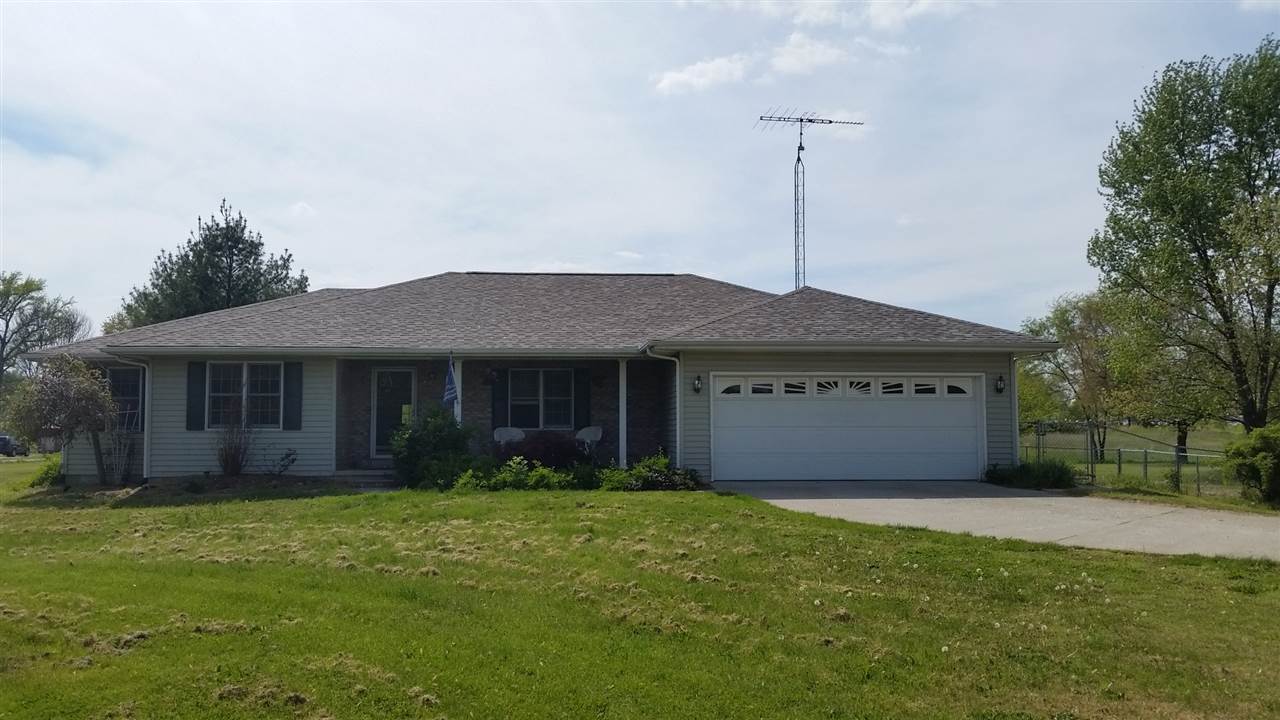 451 N 300 W, Washington, IN 47501 photo 1