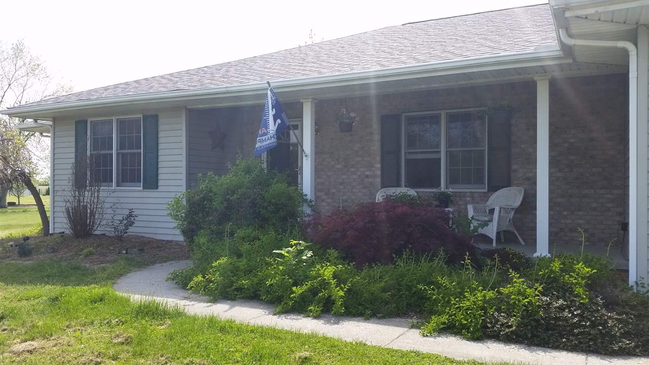 451 N 300 W, Washington, IN 47501 photo 2
