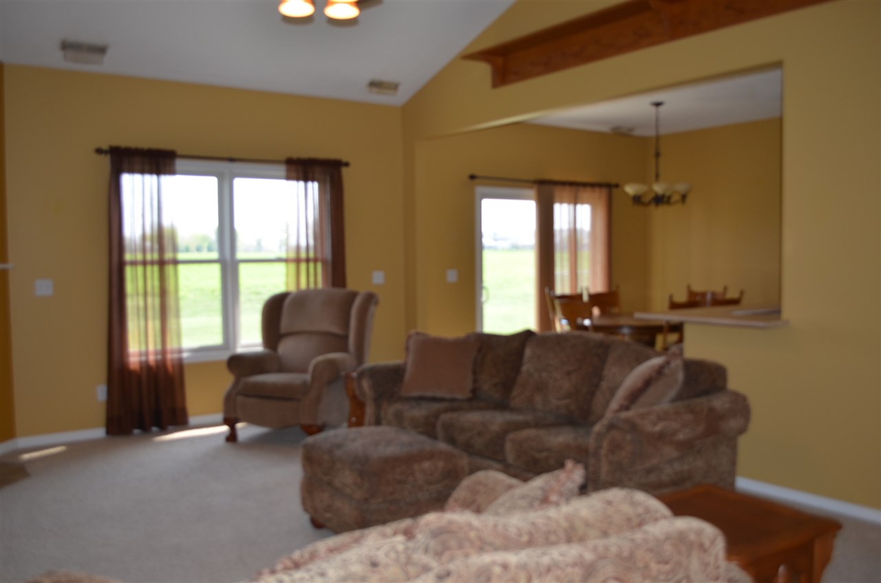 4221 Colter Dr, Kokomo, IN 46902 photo 2