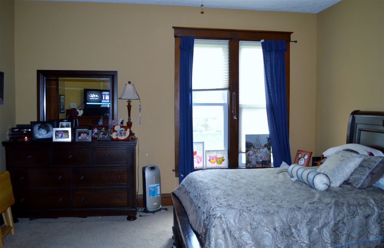 2130 H St, Bedford, IN 47421 photo 10