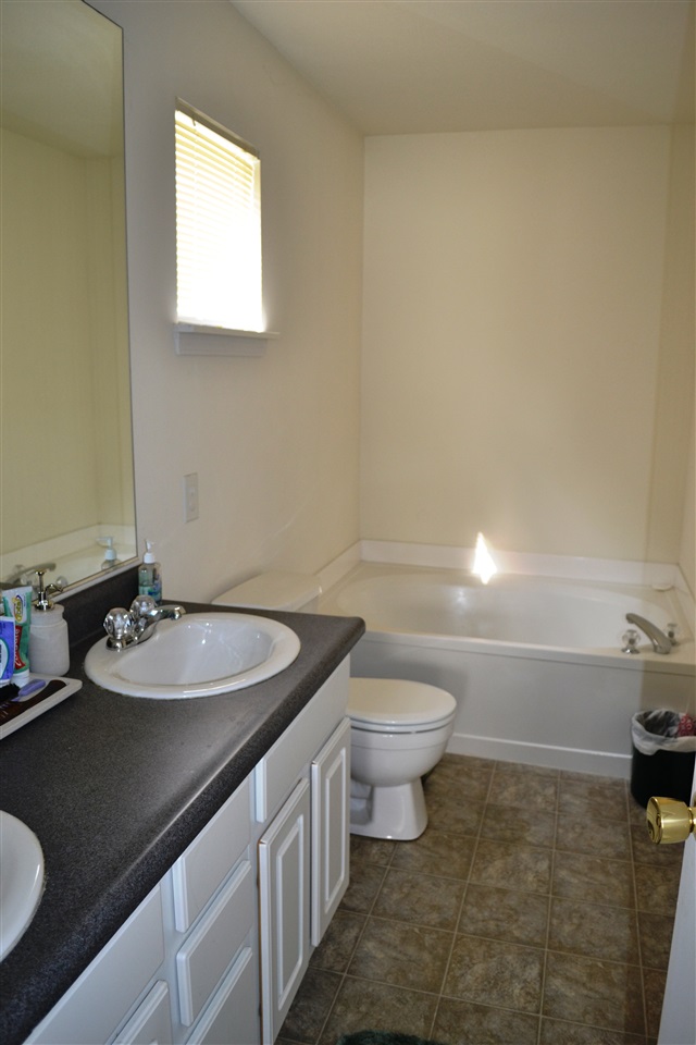 3640 S Wickens Dr, Bloomington, IN 47403 photo 8