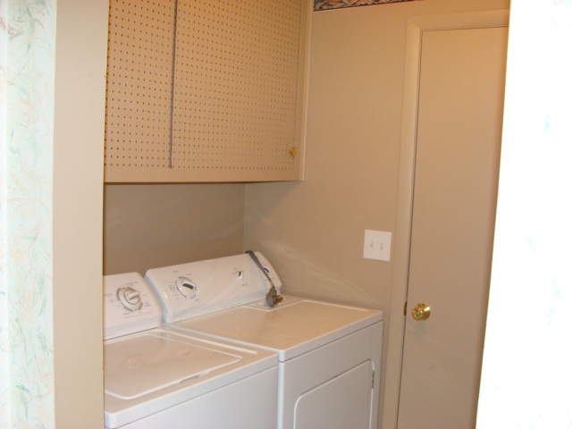 7712 Imperial Plaza Dr, Fort Wayne, IN 46835 photo 14