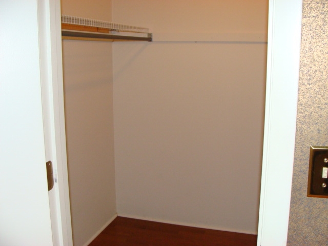 7712 Imperial Plaza Dr, Fort Wayne, IN 46835 photo 5