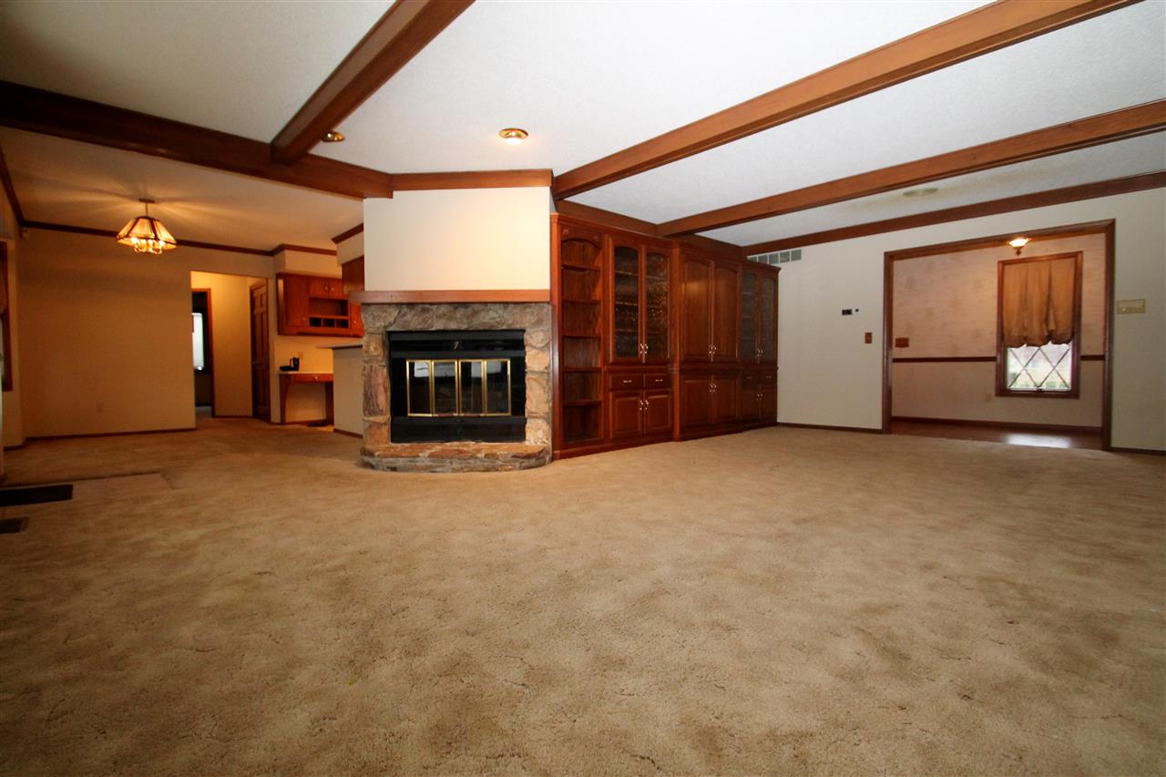 1202 Canterbury Dr, Decatur, IN 46733 photo 12