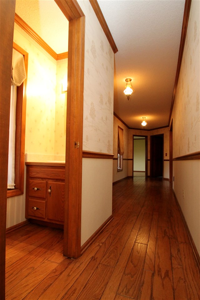 1202 Canterbury Dr, Decatur, IN 46733 photo 15