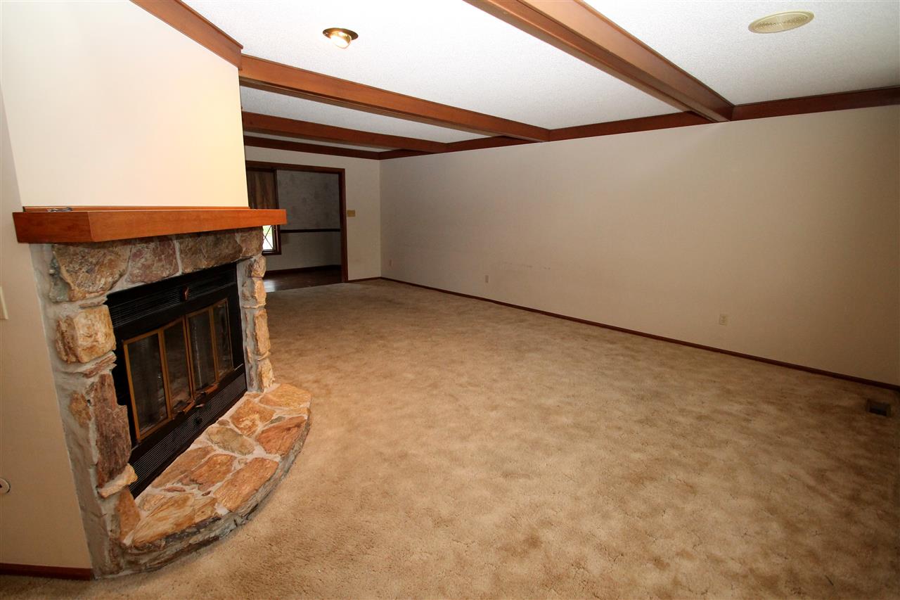 1202 Canterbury Dr, Decatur, IN 46733 photo 11