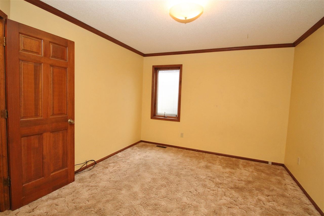 1202 Canterbury Dr, Decatur, IN 46733 photo 21