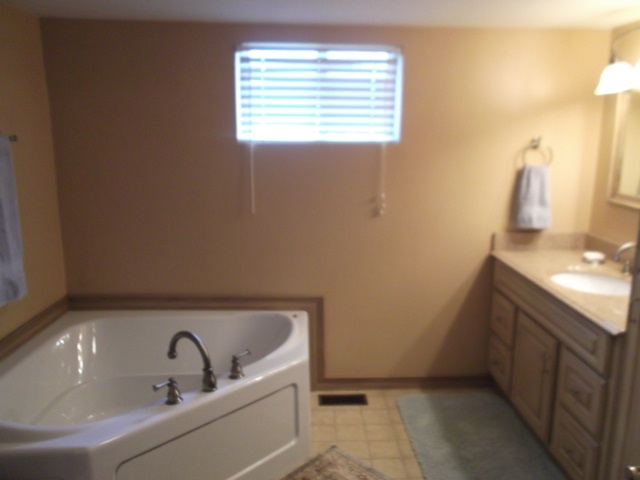 115 E Fuson Rd, Muncie, IN 47302 photo 15