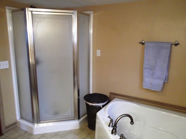 115 E Fuson Rd, Muncie, IN 47302 photo 6