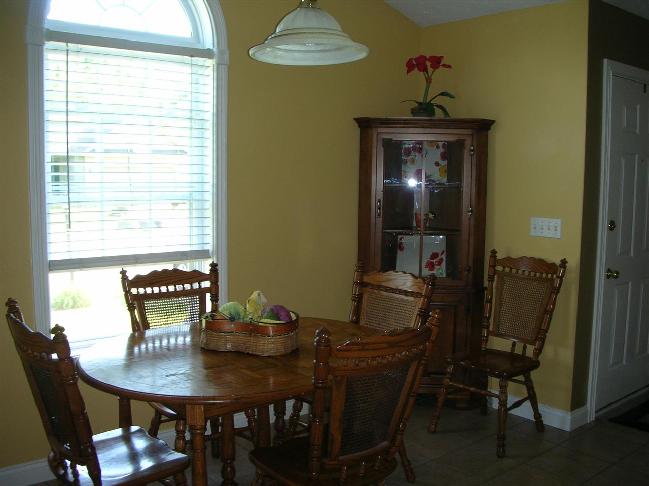 530 Riecken Dr, Evansville, IN 47711 photo 13