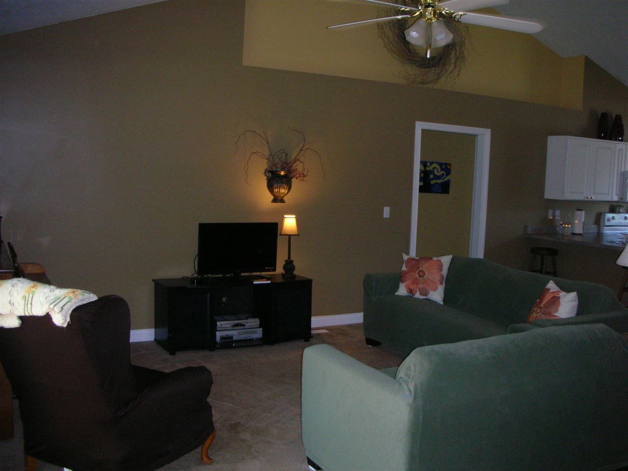 530 Riecken Dr, Evansville, IN 47711 photo 6