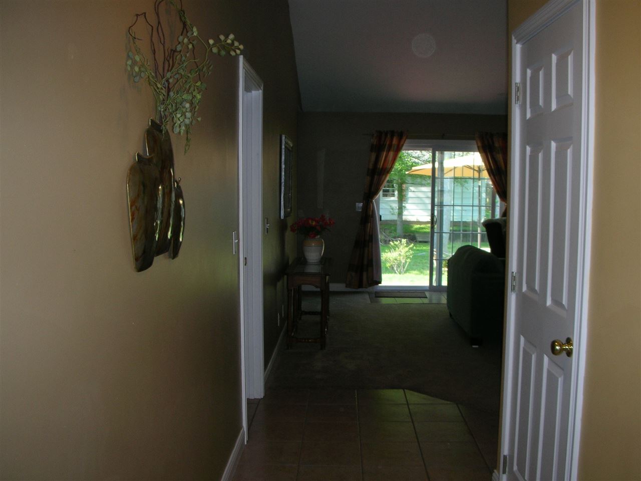530 Riecken Dr, Evansville, IN 47711 photo 4
