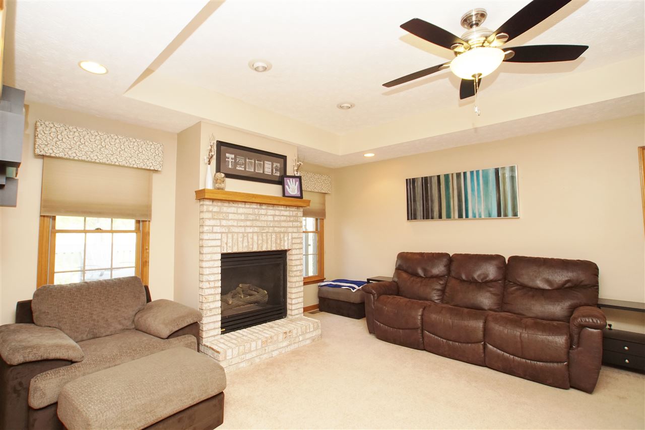 377 Scarlet Dr, Greentown, IN 46936 photo 3
