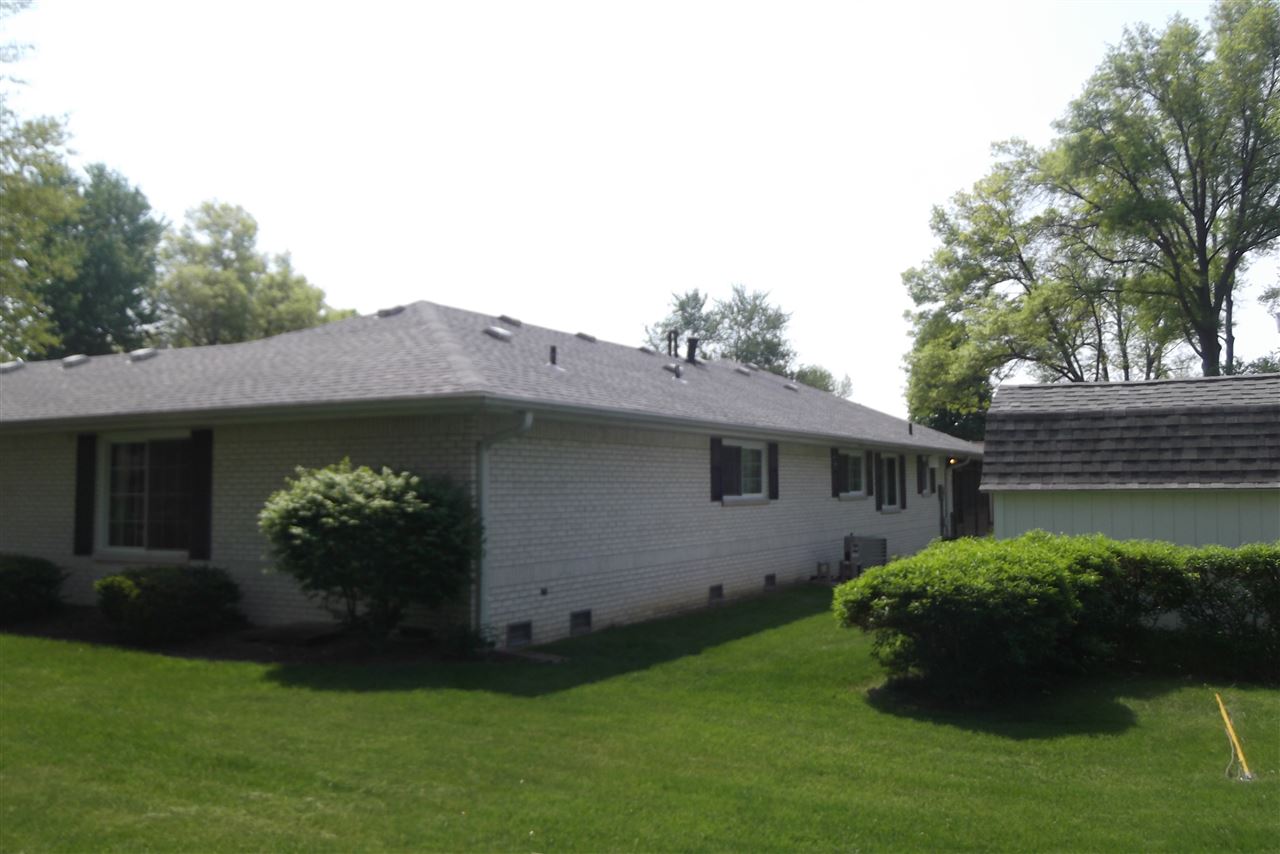 307 N Brentwood Ln, Muncie, IN 47304 photo 29