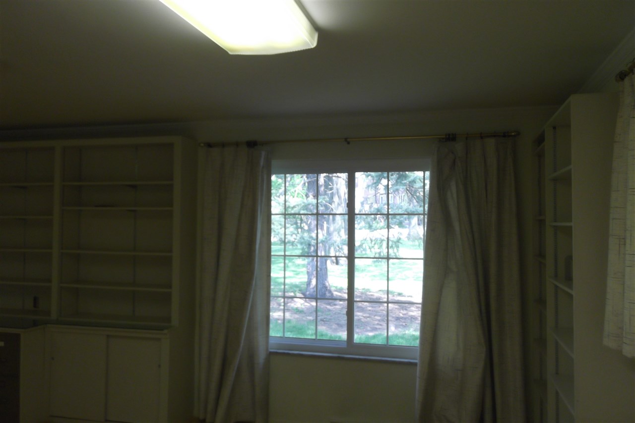 307 N Brentwood Ln, Muncie, IN 47304 photo 23