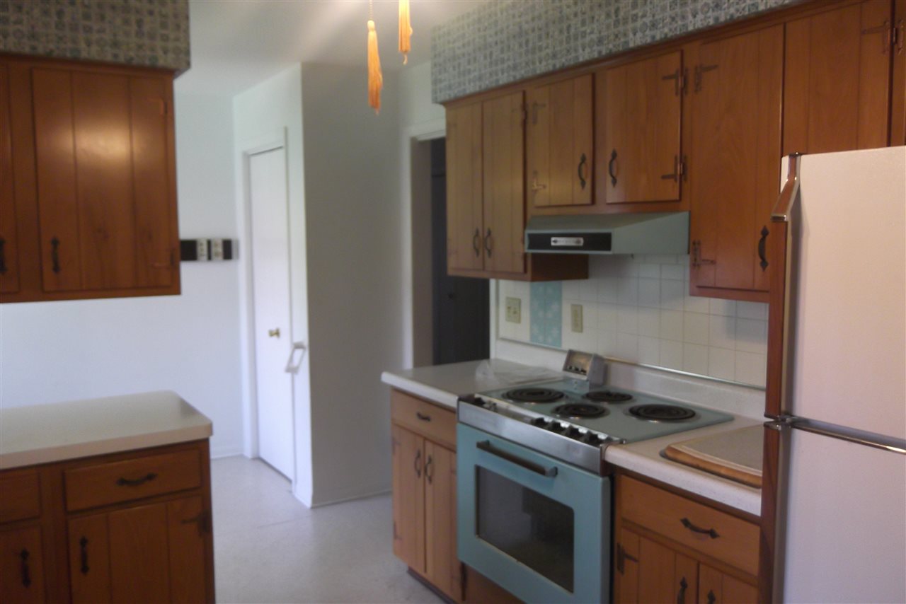 307 N Brentwood Ln, Muncie, IN 47304 photo 7