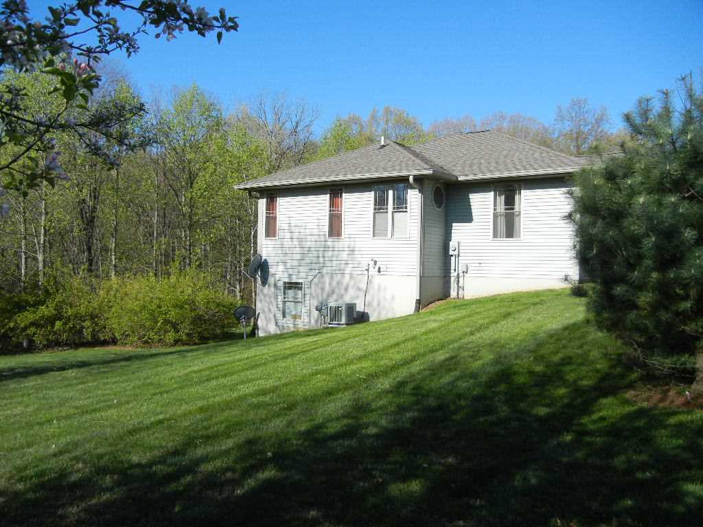 1676 E Cider Ct, Bloomington, IN 47408 photo 7