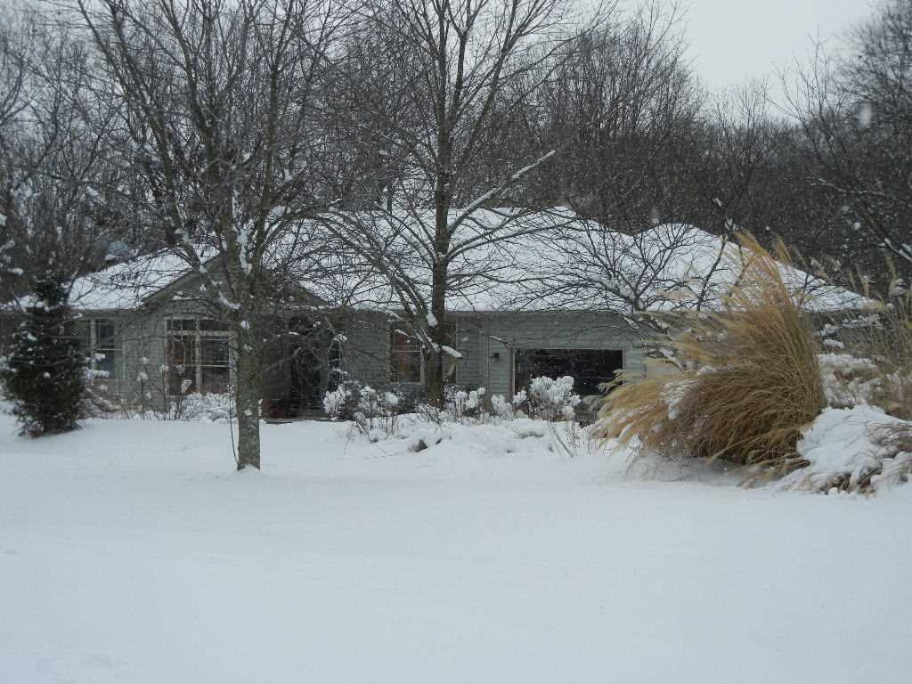 1676 E Cider Ct, Bloomington, IN 47408 photo 3