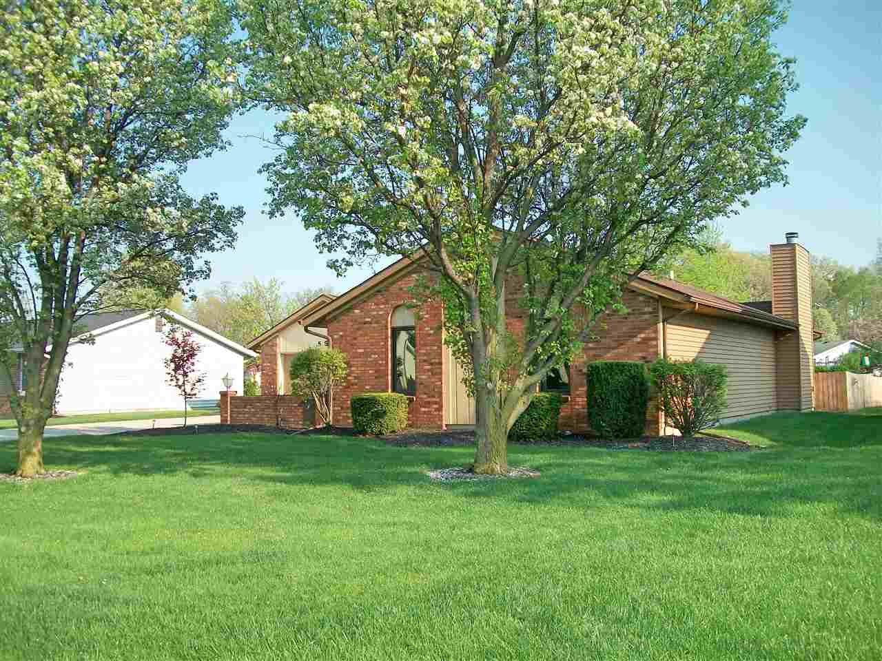 6508 Hillsboro Ln, Fort Wayne, IN 46835 photo 7