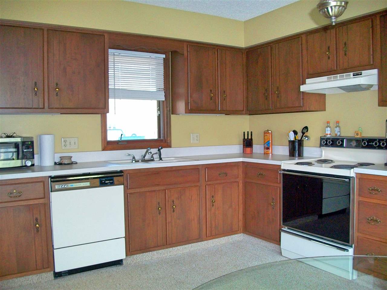 6508 Hillsboro Ln, Fort Wayne, IN 46835 photo 16