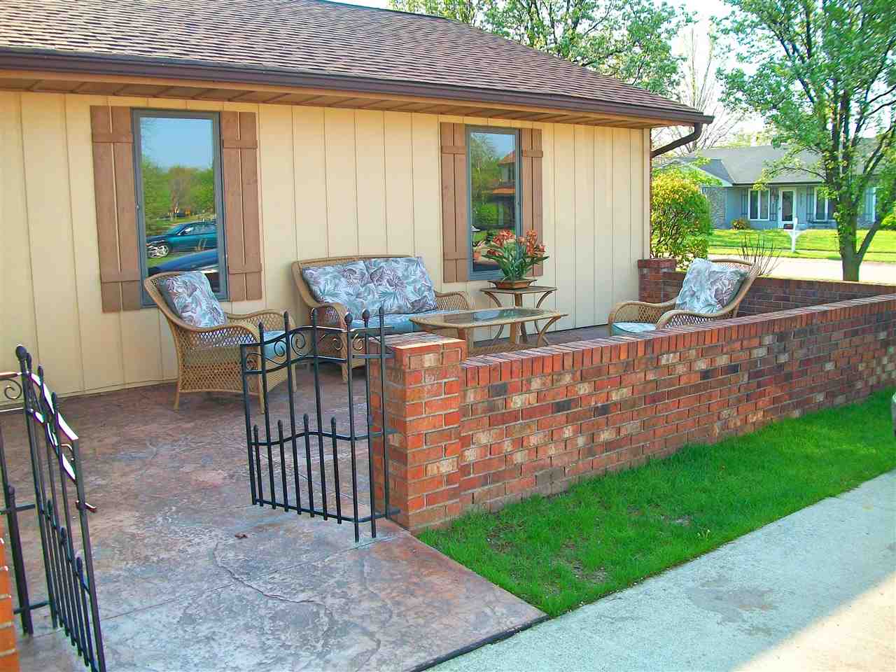 6508 Hillsboro Ln, Fort Wayne, IN 46835 photo 3