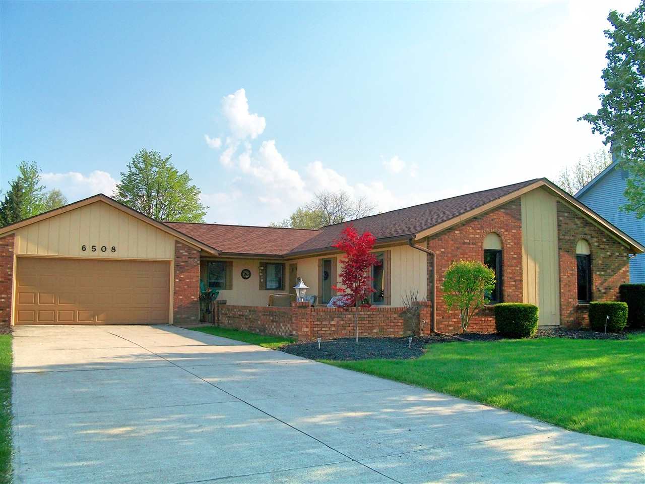 6508 Hillsboro Ln, Fort Wayne, IN 46835 photo 1