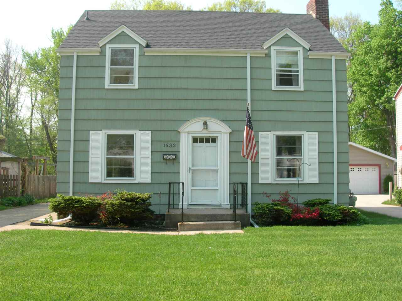 1632 Sunnymede Ave, South Bend, IN 46615 photo 1