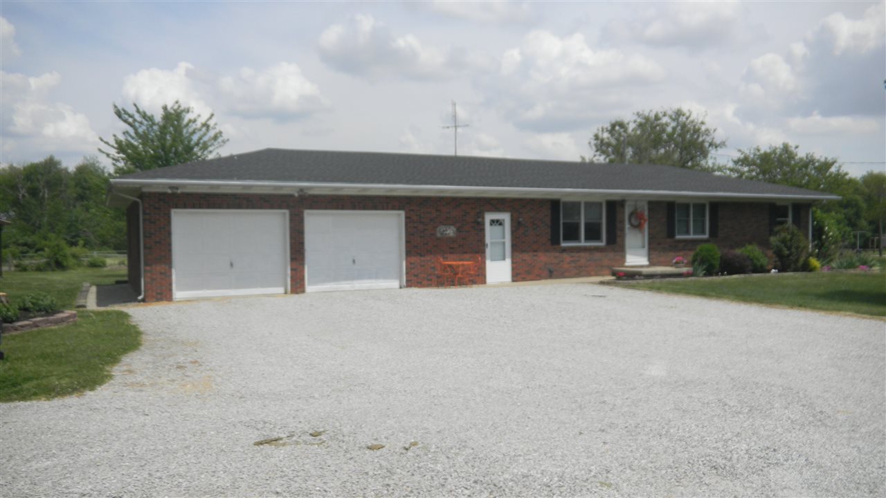 1110 E 600 S, Fort Branch, IN 47648 photo 2