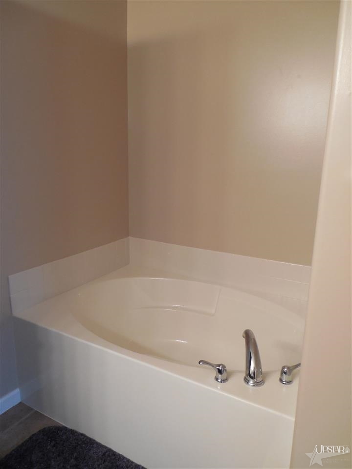 11004 Calera Psge, Roanoke, IN 46783 photo 12