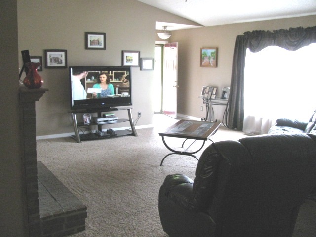 5640 Goodman Rd, New Harmony, IN 47631 photo 5