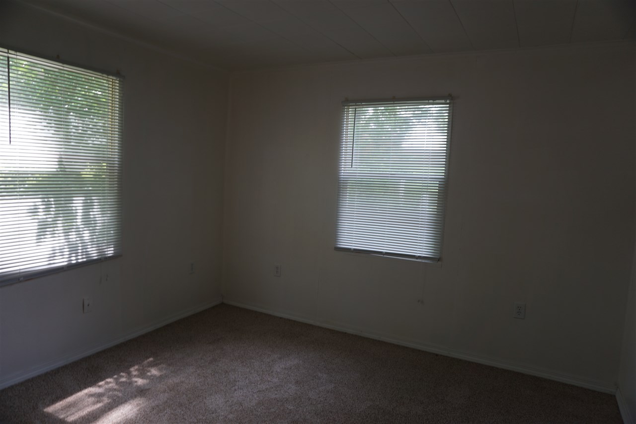 50970 Cornwall Rd, Bristol, IN 46507 photo 12