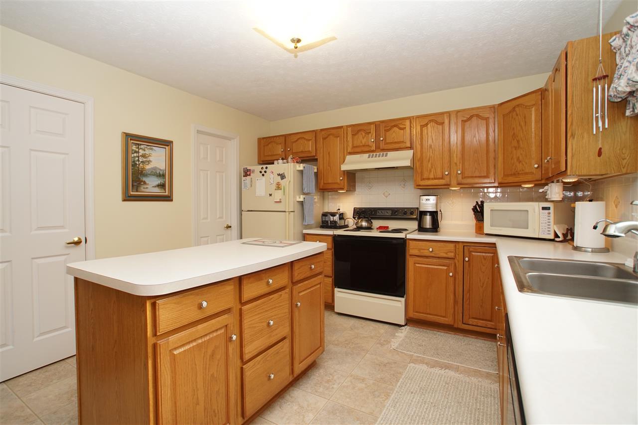 562 Lakewood Ct, Greentown, IN 46936 photo 10
